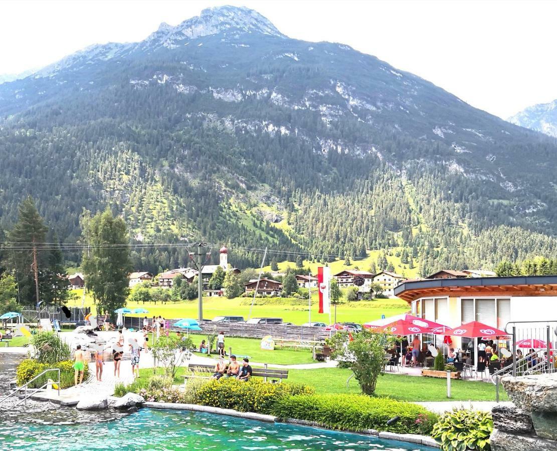 Camping Lechtal Vorderhornbach Buitenkant foto